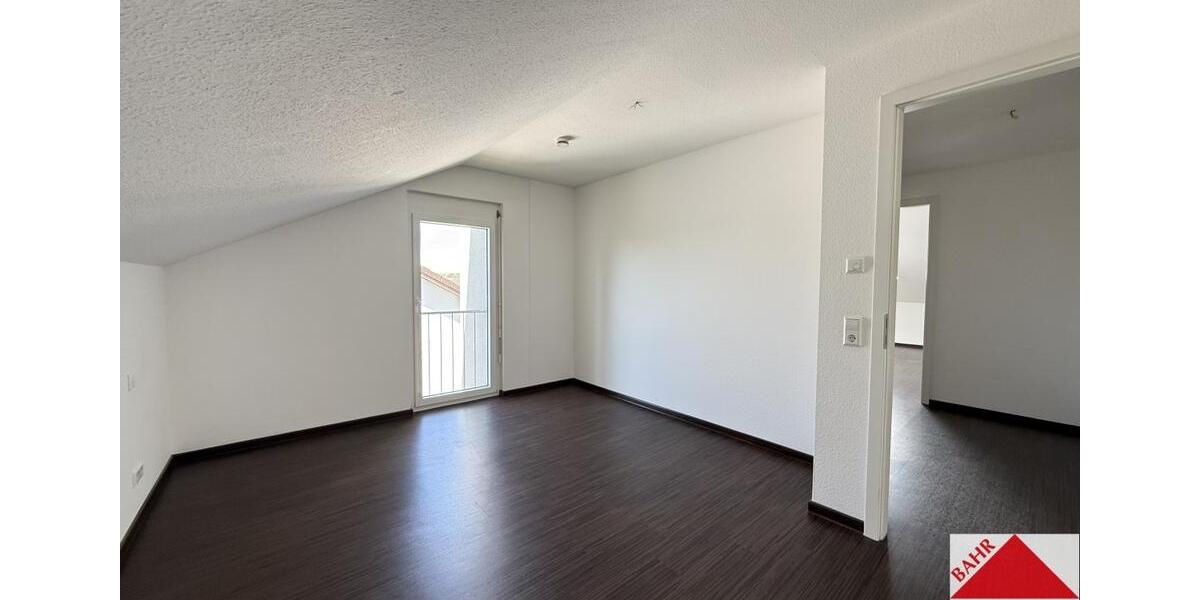 Etagenwohnung Magstadt - 3.5 Zimmer, 92 m&sup2;, 1.250&euro; | Angebot:26495048