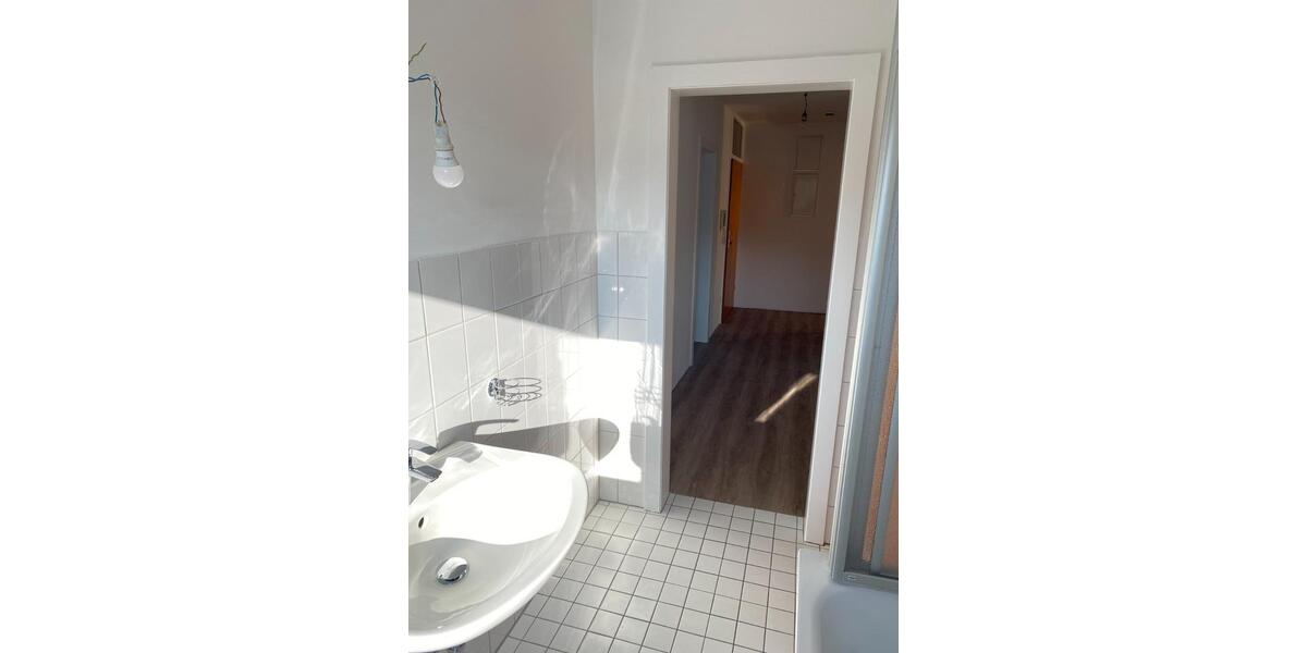 Etagenwohnung Hardegsen - 3.5 Zimmer, 80 m&sup2;, 645&euro; | Angebot:24663432