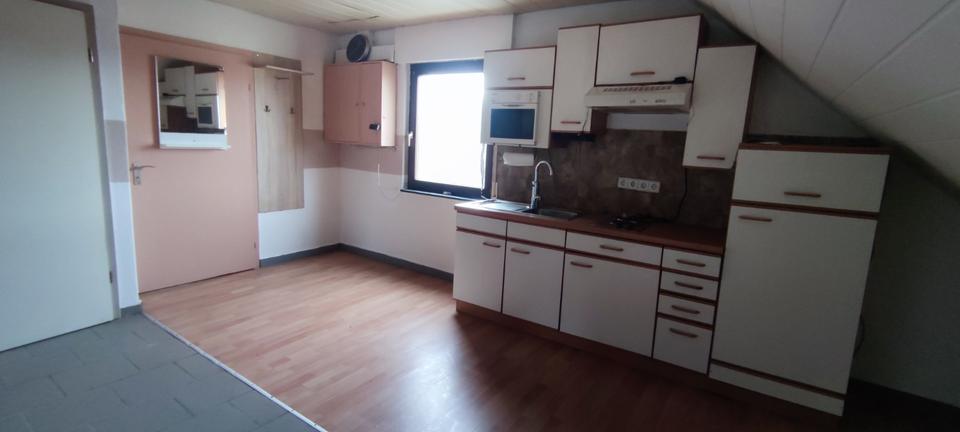 Dachgeschoßwohnung Brachttal - 2 Zimmer, 58 m&sup2;, 350&euro; | Angebot:26221077