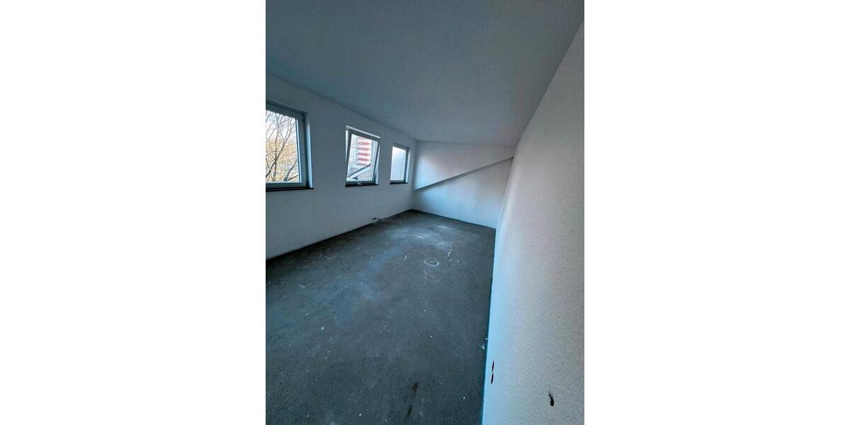 Dachgeschoßwohnung Gronau (Westfahlen) - 3 Zimmer, 75 m&sup2;, 754&euro; | Angebot:25974906
