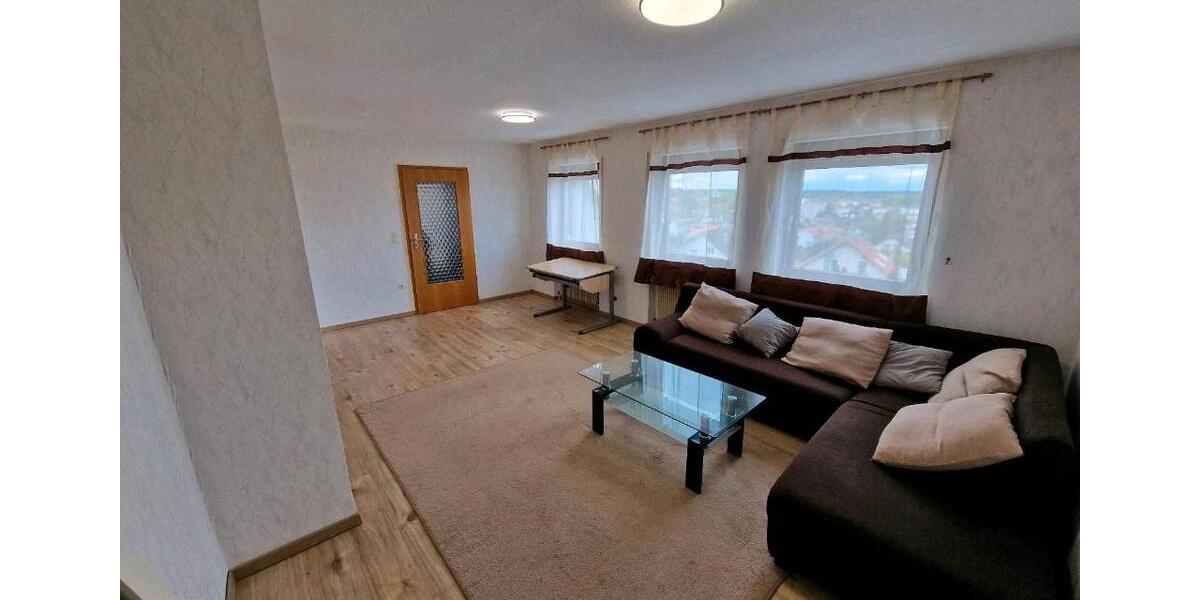Dachgeschoßwohnung Stetten am kalten Markt - 3 Zimmer, 80 m&sup2;, 720&euro; | Angebot:26522061
