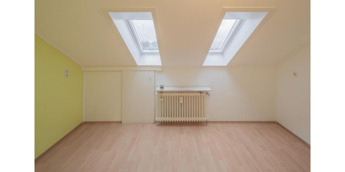 Dachgeschoßwohnung Mönchweiler - 3 Zimmer, 82 m&sup2;, 750&euro; | Angebot:24126601