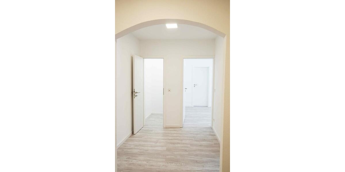 Dachgeschoßwohnung Zell (Mosel) - 4 Zimmer, 75 m&sup2;, 700&euro; | Angebot:22980753