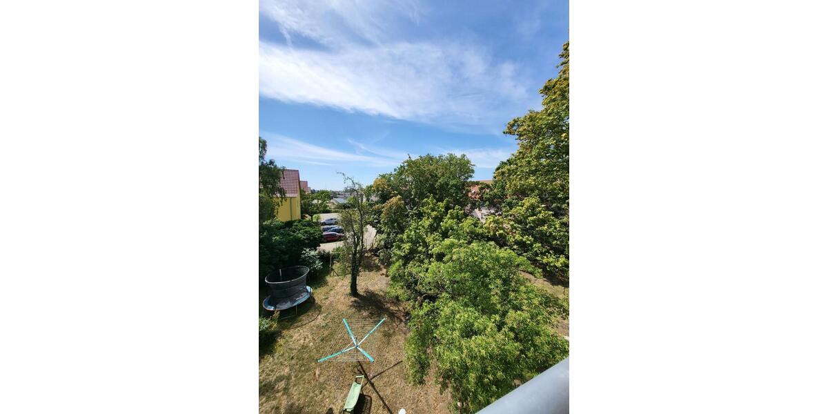 Dachgeschoßwohnung Magdeburg Barleber See - 3 Zimmer, 75 m&sup2;, 500&euro; | Angebot:22397846