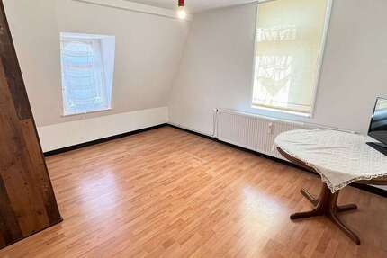 Wohnung Sonneberg - 2 Zimmer, 54 m&sup2;, 420&euro; | Angebot:27664848