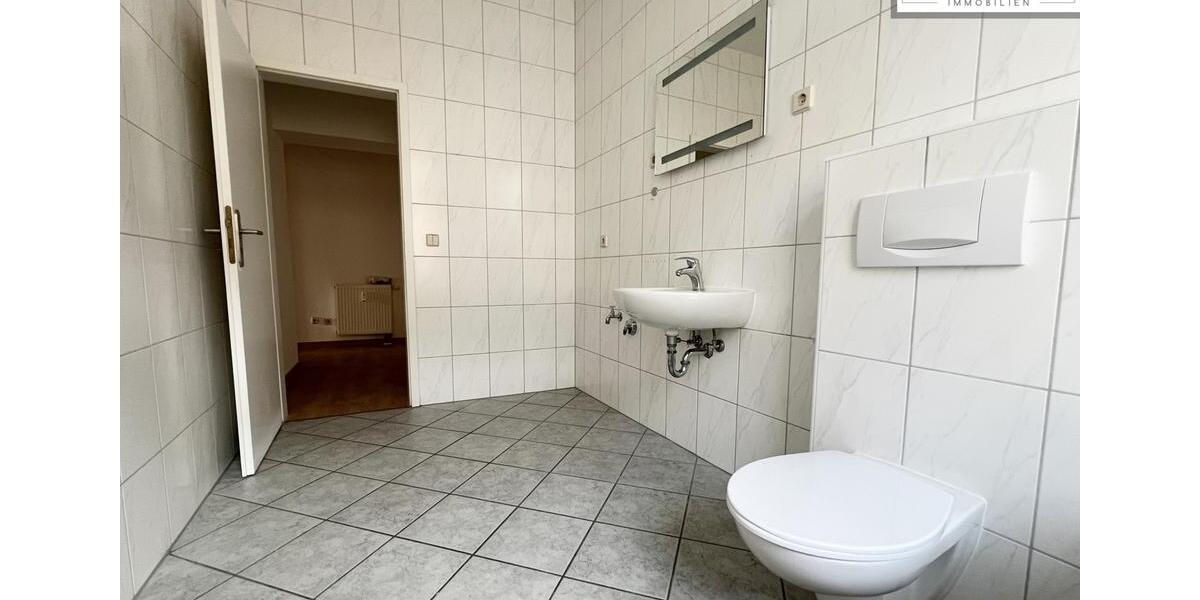 Etagenwohnung Magdeburg Alte Neustadt - 4 Zimmer, 111 m&sup2;, 831&euro; | Angebot:25593213