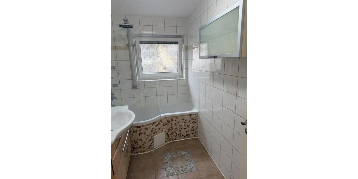 Etagenwohnung Reutlingen Reutlingen (Kernstadt) - 2 Zimmer, 60 m&sup2;, 1.000&euro; | Angebot:25056482