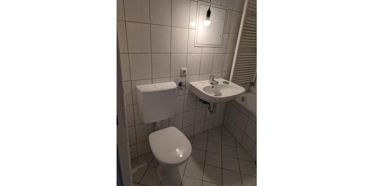 Etagenwohnung Eisenach - 3 Zimmer, 60 m&sup2;, 400&euro; | Angebot:23227138