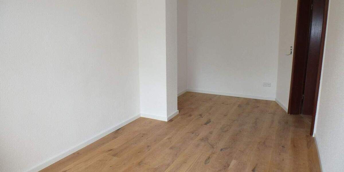 Etagenwohnung Chemnitz Sonnenberg - 4 Zimmer, 116 m&sup2;, 760&euro; | Angebot:26540801