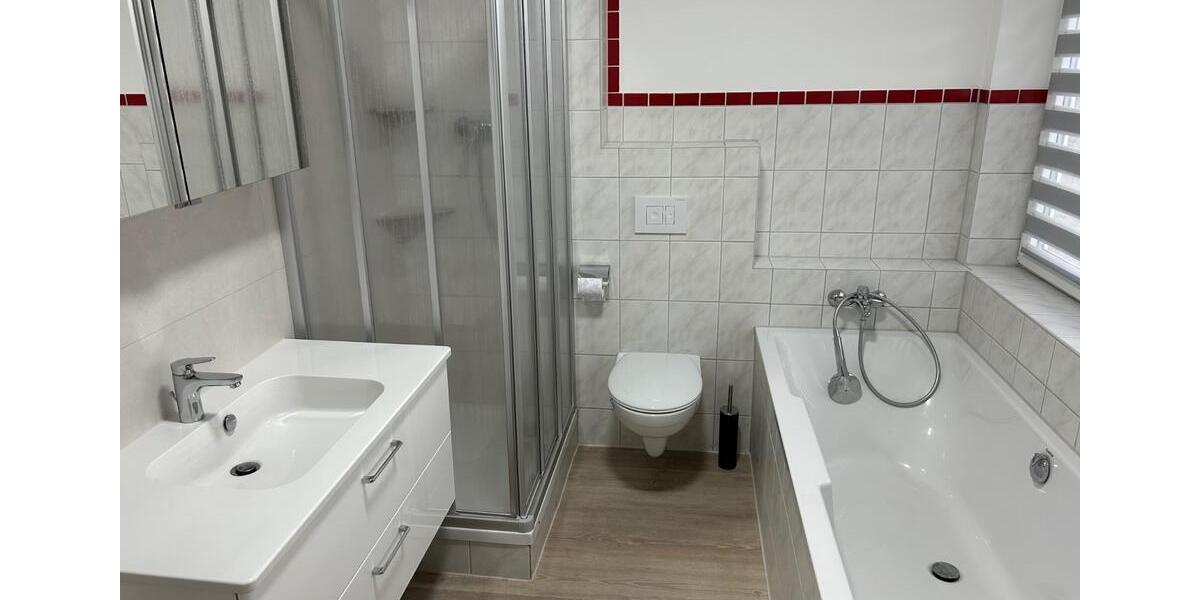 Wohnen auf Zeit Unterwellenborn - 3 Zimmer, 96 m&sup2;, 25&euro; | Angebot:21353198