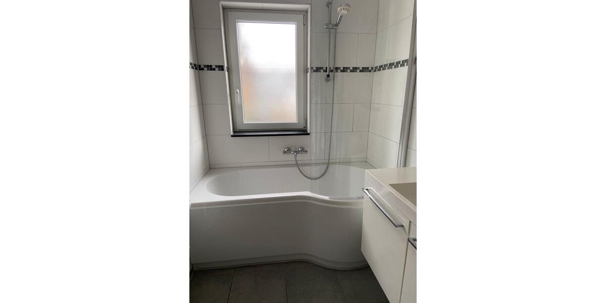 Reihenhaus Siegburg - 4 Zimmer, 94 m&sup2;, 1.065&euro; | Angebot:25254948