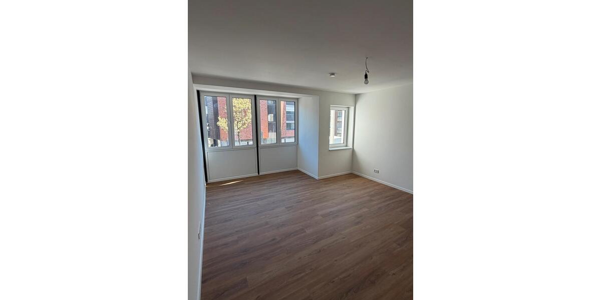 Etagenwohnung Mönchengladbach Süd - 4 Zimmer, 100 m&sup2;, 1.600&euro; | Angebot:26301714