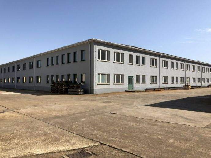 Gewerbeobjekt Niederwiesa - 2 Zimmer, 45 m&sup2;, 177&euro; | Angebot:25728458