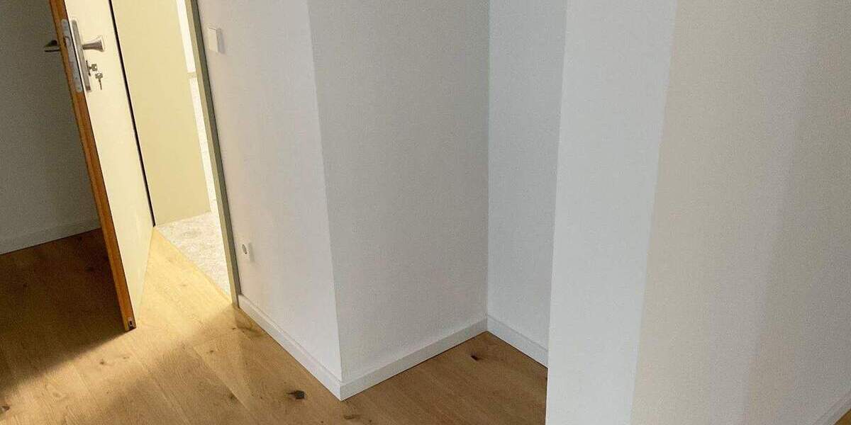 Etagenwohnung Hannover Döhren - 3 Zimmer, 83 m&sup2;, 1.290&euro; | Angebot:24594300