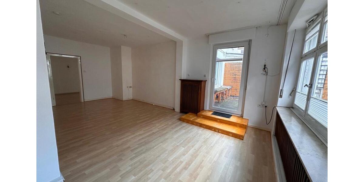 Terrassenwohnung Soest - 4 Zimmer, 125 m&sup2;, 1.250&euro; | Angebot:25978177