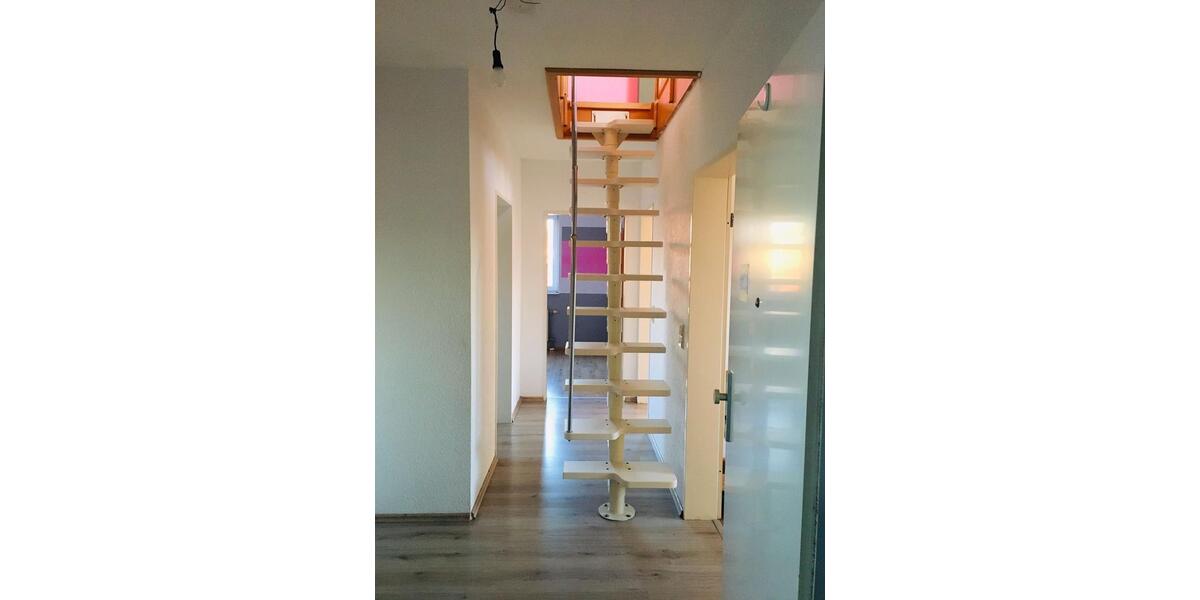 Dachgeschoßwohnung Bockenem - 4 Zimmer, 99 m&sup2;, 680&euro; | Angebot:26047031