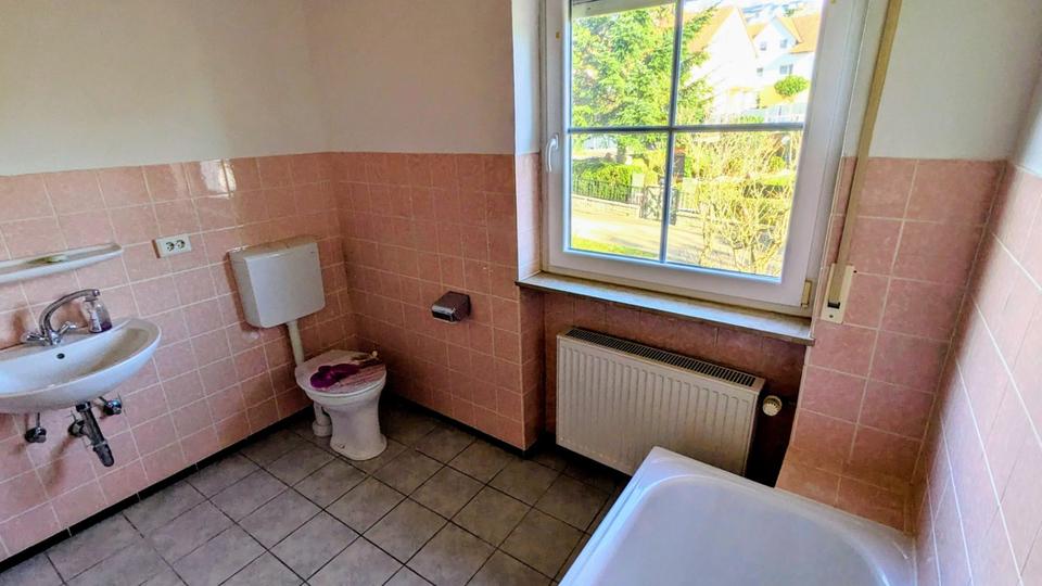 Etagenwohnung Feuchtwangen - 2 Zimmer, 64 m&sup2;, 540&euro; | Angebot:25539750
