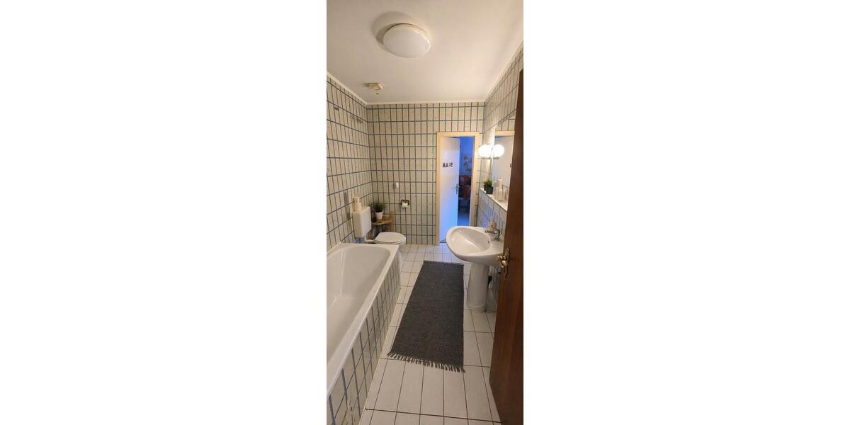 Etagenwohnung Flensburg - 3.5 Zimmer, 70 m&sup2;, 640&euro; | Angebot:26420851