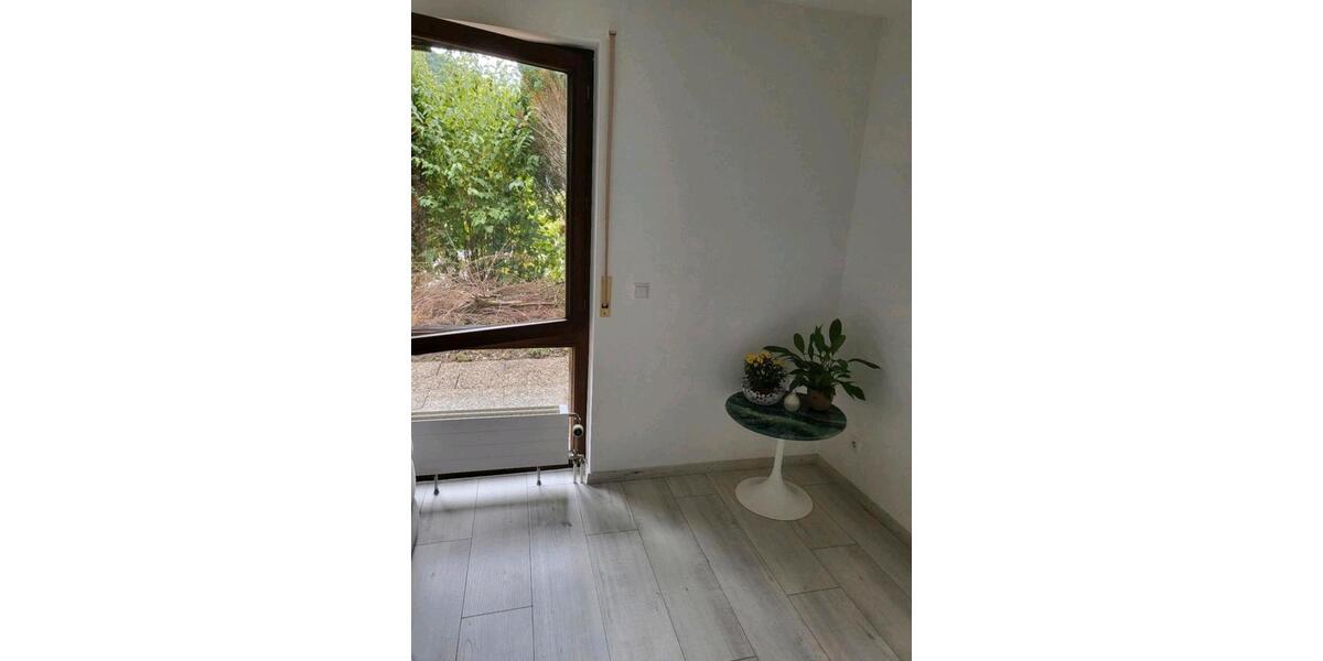 Terrassenwohnung Bad Urach - 1.5 Zimmer, 25 m&sup2;, 650&euro; | Angebot:26697087