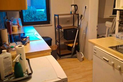 1 Zimmer in 2 Zimmerwohnung zimmer