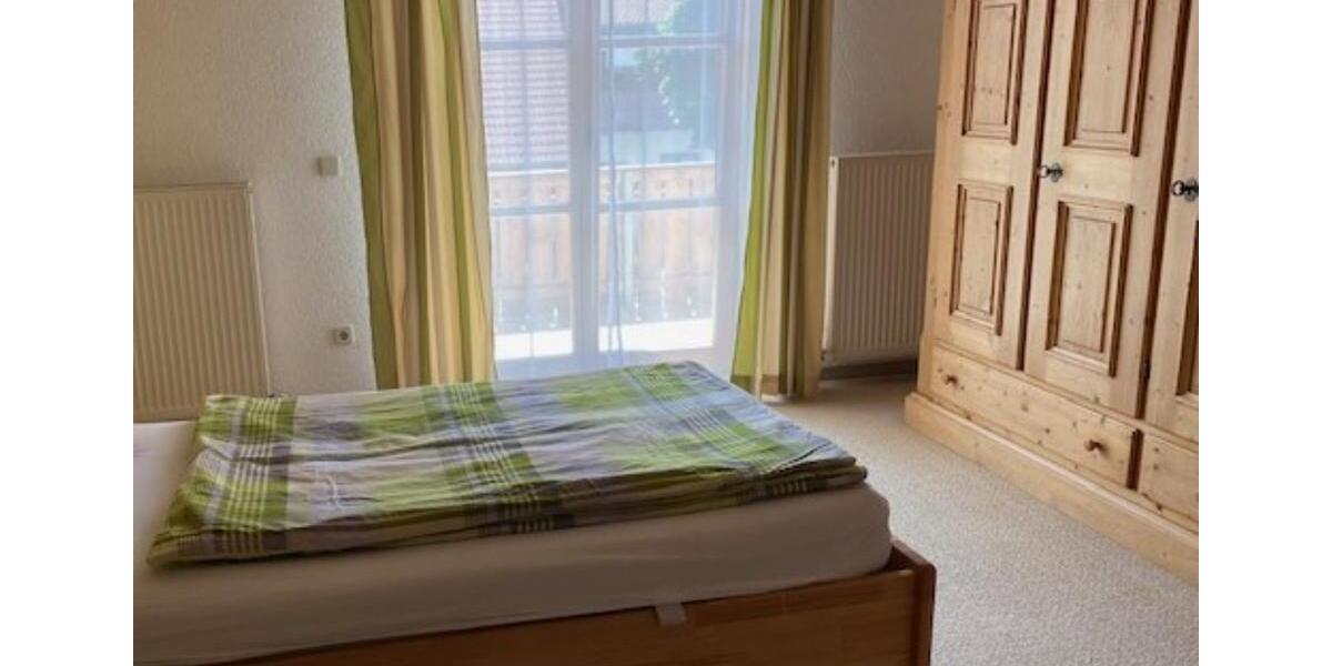 Möbliertes WG- Zimmer an Wochenendheimfahrer zu vermieten 1 zimmer