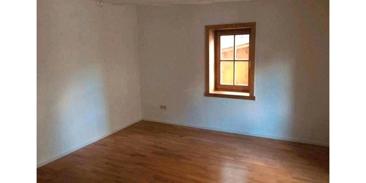 Hochparterre Rauschenberg - 2 Zimmer, 100 m&sup2;, 680&euro; | Angebot:26320300
