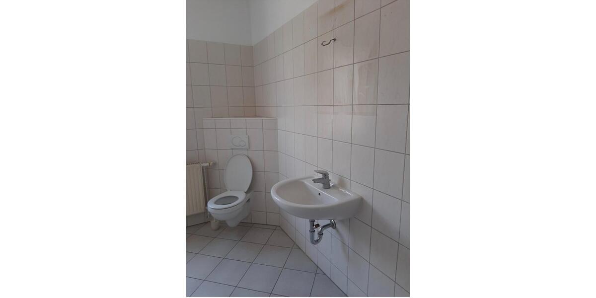 Hochparterre Weißwasser (Oberlausitz) - 1 Zimmer, 46 m&sup2;, 275&euro; | Angebot:25833883