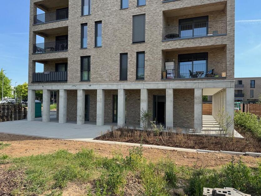 Attraktive Fläche für BäckereiCafé in Schweinfurt, Bellevue zimmer