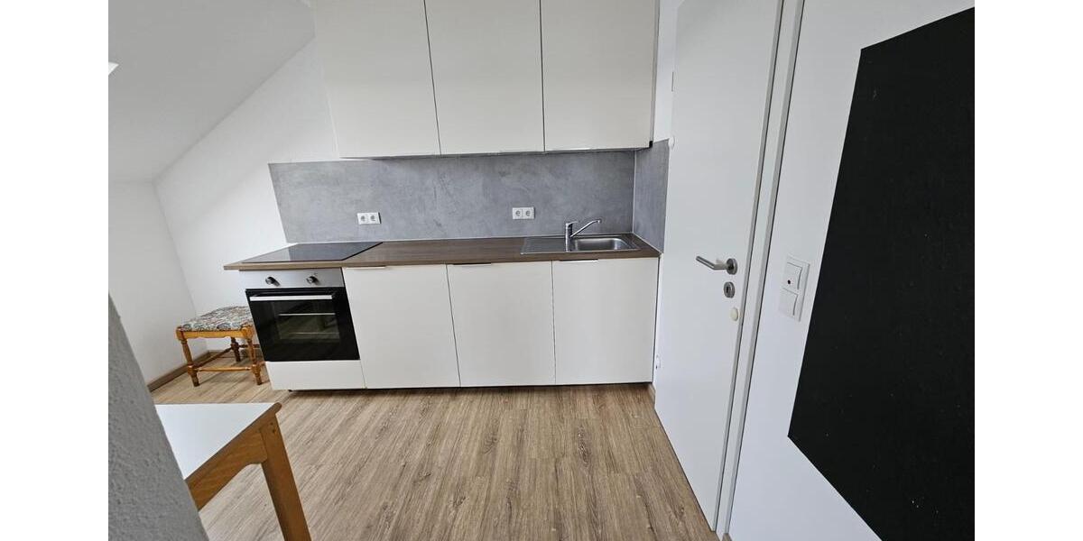 Etagenwohnung Nabburg - 3 Zimmer, 32 m&sup2;, 400&euro; | Angebot:25879213