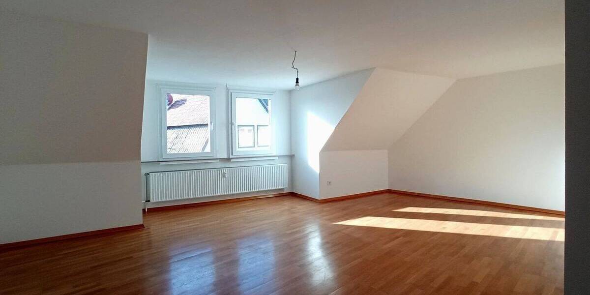 Helle 3-ZKB-Wohnung in einem charmanten 3-Familienhaus in der malerischen Stadt Fritzlar 3 zimmer