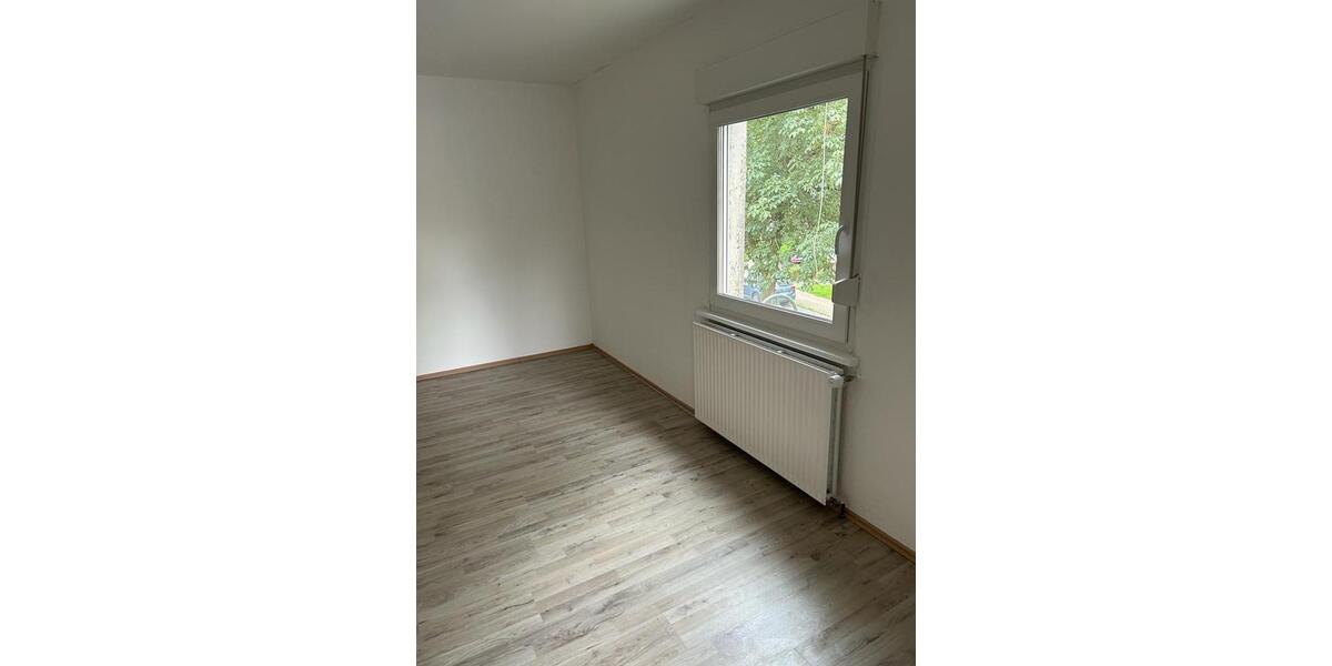 Etagenwohnung Lünen - 3 Zimmer, 60 m&sup2;, 600&euro; | Angebot:26385886