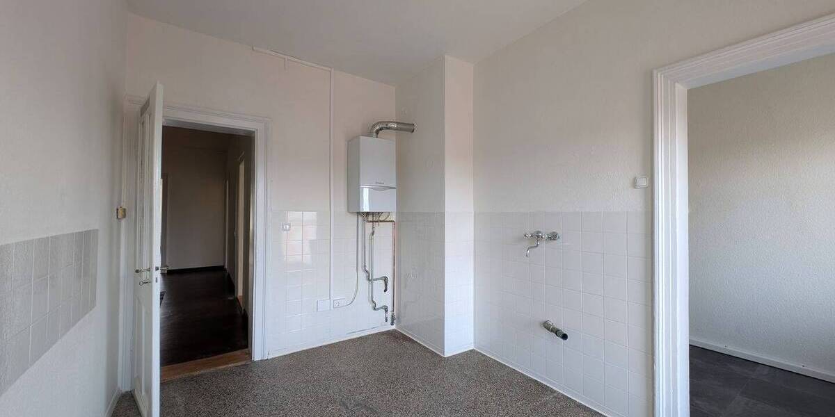 Eleganter Altbau-traum in zentraler Lage 4 zimmer