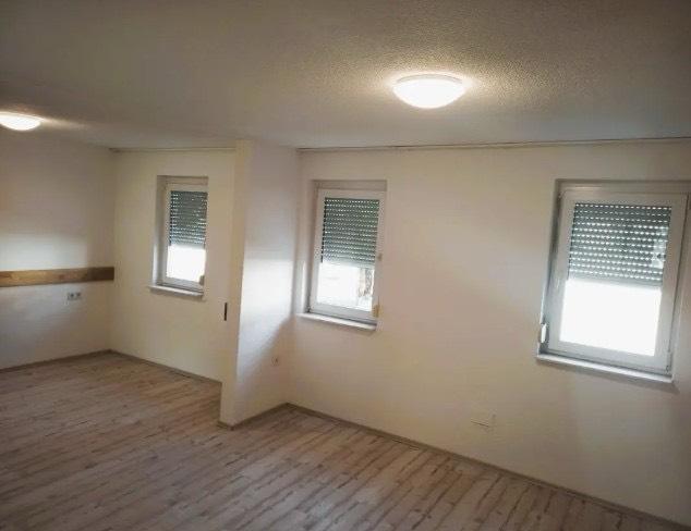 Einfamilienhaus Balingen - 6 Zimmer, 130 m&sup2;, 1.410&euro; | Angebot:26483459