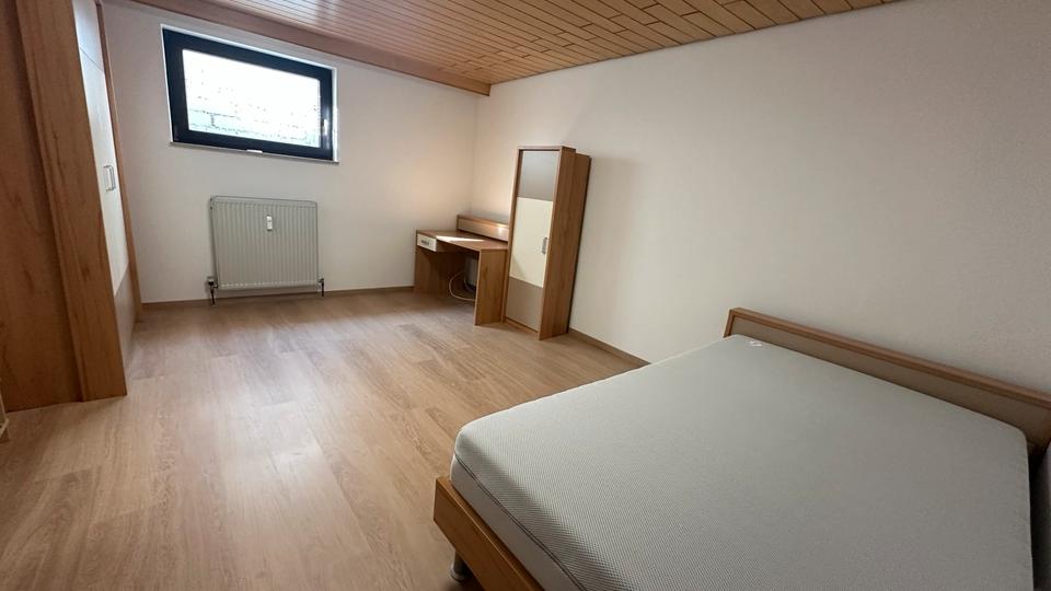 Wohnen auf Zeit Würzburg Heuchelhof - 1 Zimmer, 39 m&sup2;, 325&euro; | Angebot:26317483