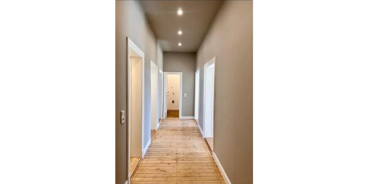 Wohnen auf Zeit Kiel Ravensberg - 22 Zimmer, 100 m&sup2;, 744&euro; | Angebot:26505496