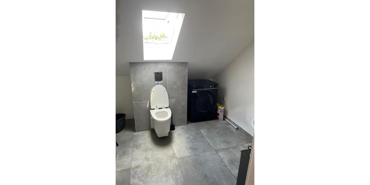 Dachgeschoßwohnung Bechhofen - 3 Zimmer, 120 m&sup2;, 650&euro; | Angebot:26416123