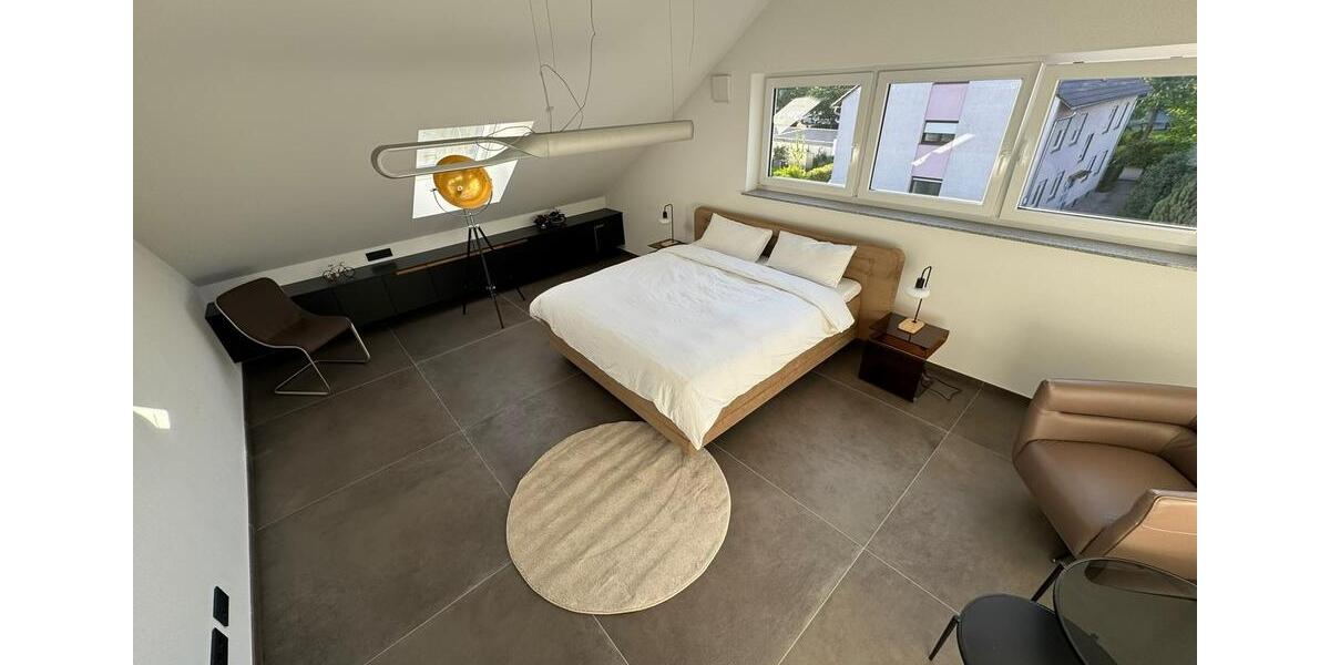 Dachgeschoßwohnung Abstatt - 3.5 Zimmer, 122 m&sup2;, 1.825&euro; | Angebot:26368798