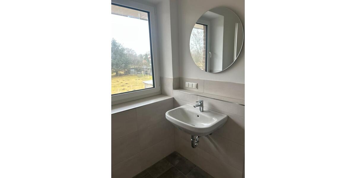 Dachgeschoßwohnung Weddingstedt - 2 Zimmer, 75 m&sup2;, 880&euro; | Angebot:26036272