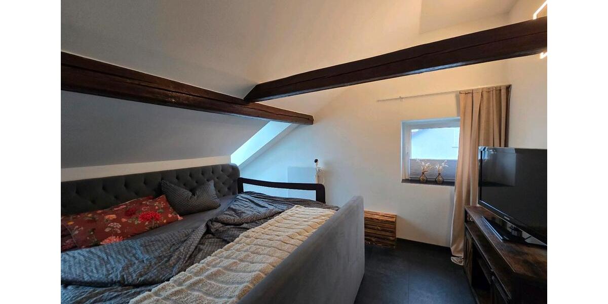 Schöne 5 Zimmerwohnung auf zwei Ebenen mit tollem Ausblick 5 zimmer