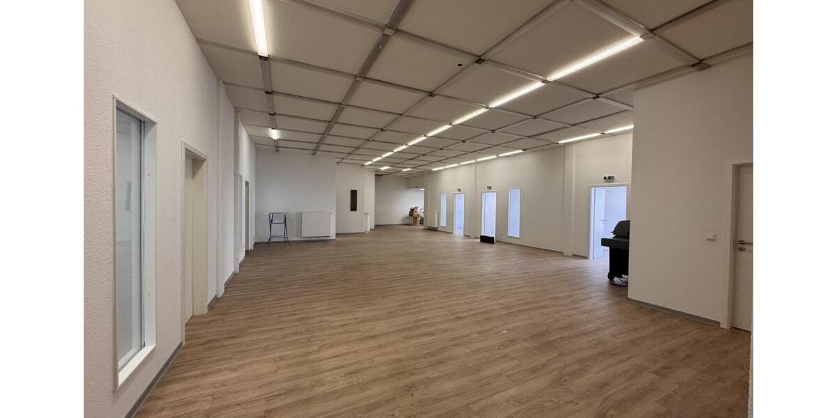 Gewerbeobjekt Kirchhain - 3.000&euro; | Angebot:26085011