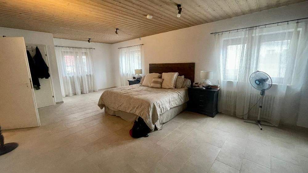 Mehrfamilienhaus, Wohnhaus Steinenbronn - 6 Zimmer, 190 m&sup2;, 2.650&euro; | Angebot:24873613