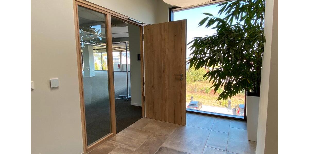 Gewerbeobjekt Winningen - 3.985&euro; | Angebot:15187726