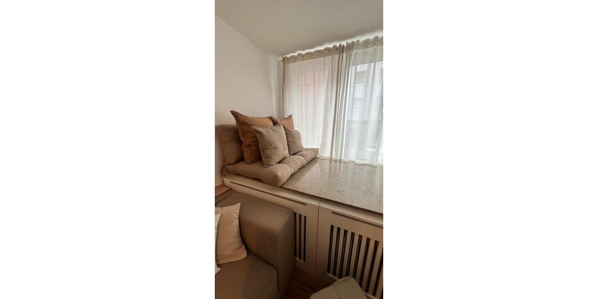 Wohnen auf Zeit Düsseldorf Stadtbezirk 3 - 1 Zimmer, 28 m&sup2;, 950&euro; | Angebot:26686628