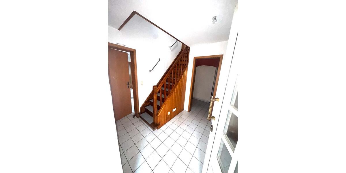 Einfamilienhaus Burkardroth - 2 Zimmer, 80 m&sup2;, 500&euro; | Angebot:25859615