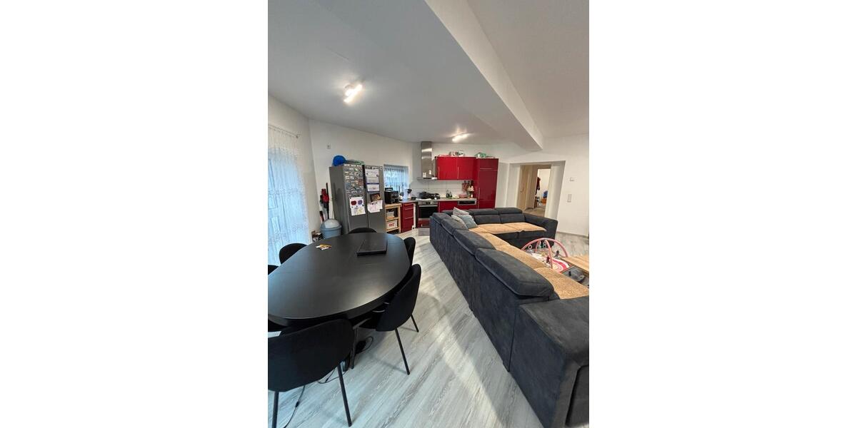 2ZKB Wohnung in Haiger Erdgeschoss mit Terrasse & Parkplatz 3 zimmer