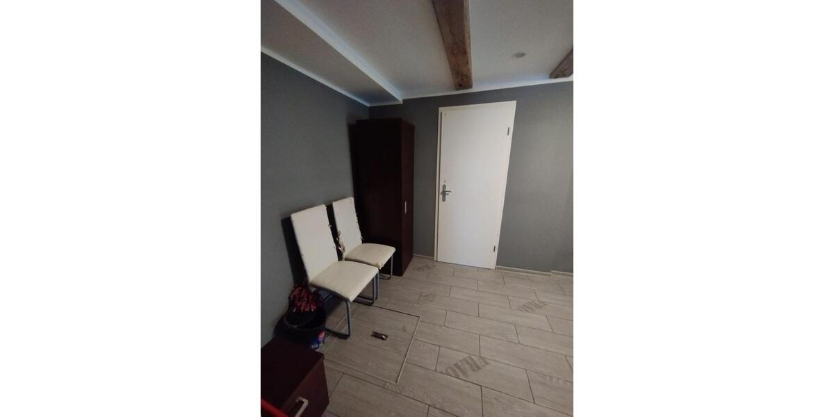 Einfamilienhaus Velten - 10 Zimmer, 500 m&sup2;, 5.000&euro; | Angebot:26361902