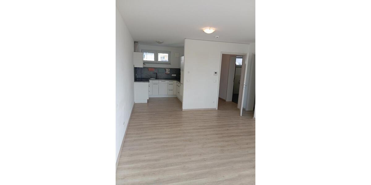 Etagenwohnung Ebersdorf bei Coburg - 2 Zimmer, 65 m&sup2;, 850&euro; | Angebot:25403383