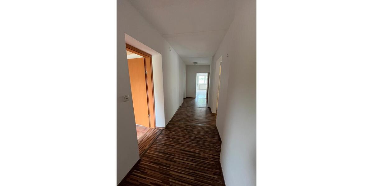 Erdgeschoßwohnung Werder (Havel) - 1 Zimmer, 100 m&sup2;, 1.800&euro; | Angebot:26683168