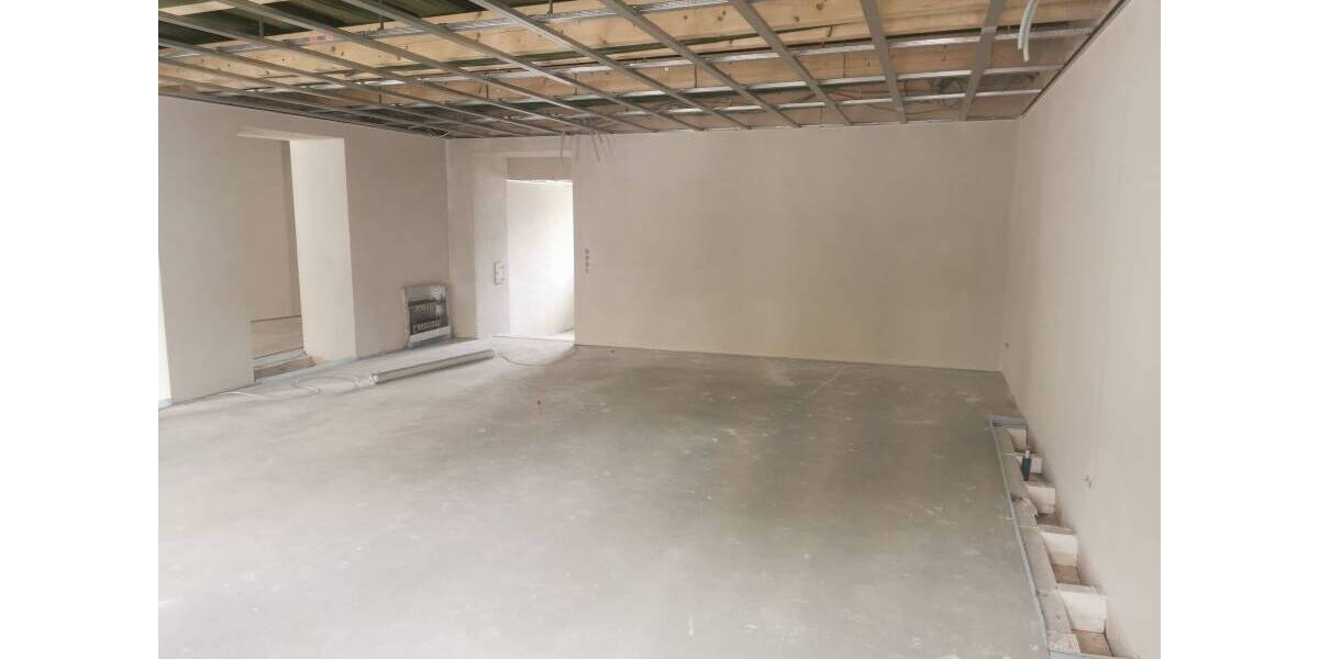 Gewerbeobjekt Pfarrkirchen - 3 Zimmer, 110 m&sup2;, 1.100&euro; | Angebot:25667984