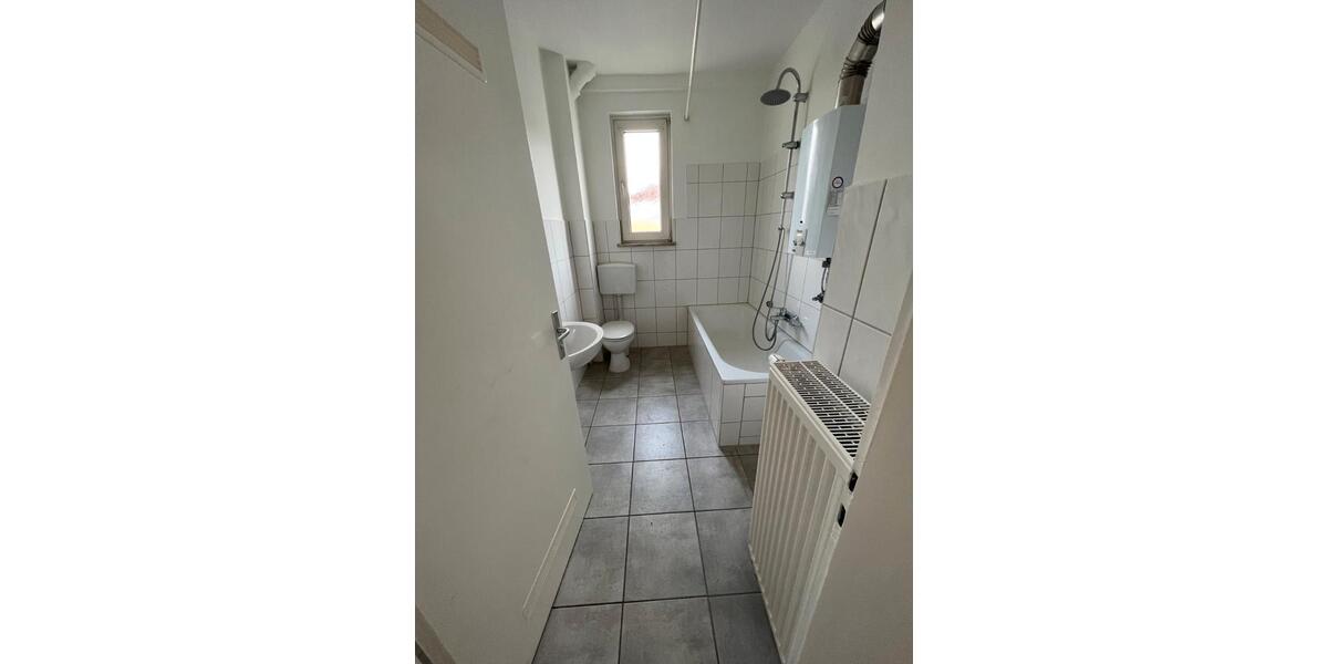 Etagenwohnung Ludwigshafen am Rhein Parkinsel - 2 Zimmer, 62 m&sup2;, 620&euro; | Angebot:26544365